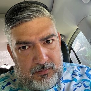 Meet your Posher, Juan carlos